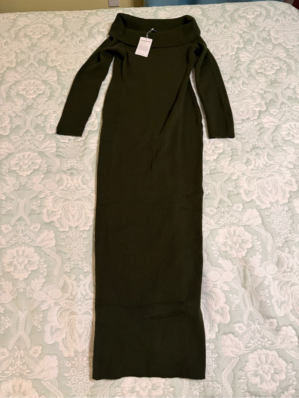 Off-Shoulder Olive Maxi Knit Dress - Women